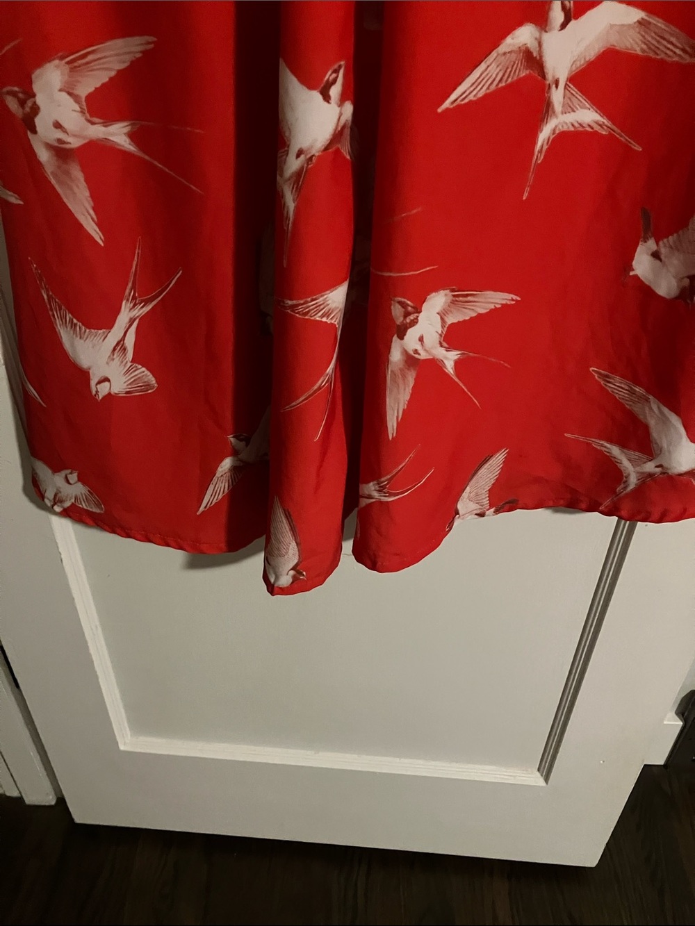 eshakti Red Bird-Print V-Neck Midi Dress - Picture 8 of 8